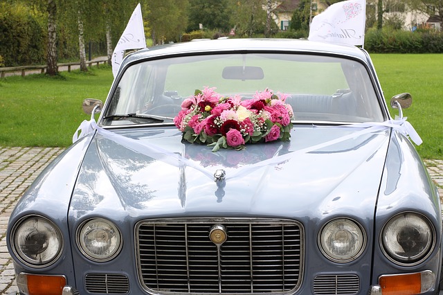 Agencje ślubne – auto do ślubu w Warszawie